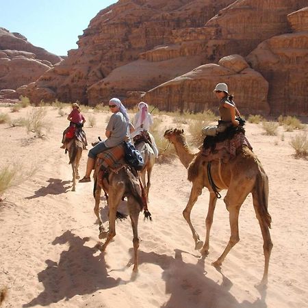 Wadi Rum Stars Camp Exterior photo