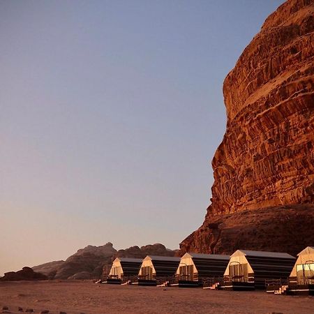 Wadi Rum Stars Camp Exterior photo