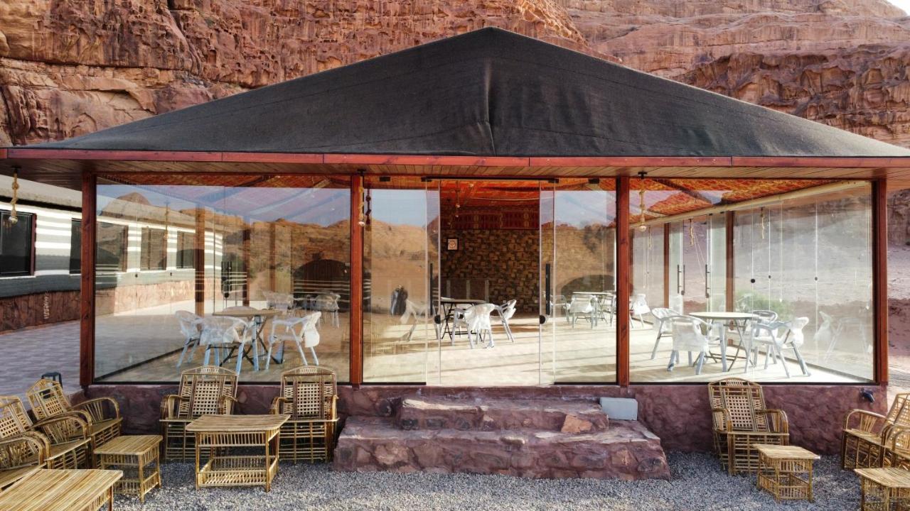 Wadi Rum Stars Camp Exterior photo