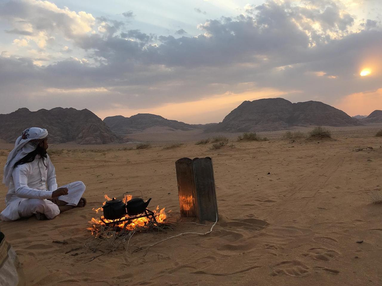 Wadi Rum Stars Camp Exterior photo